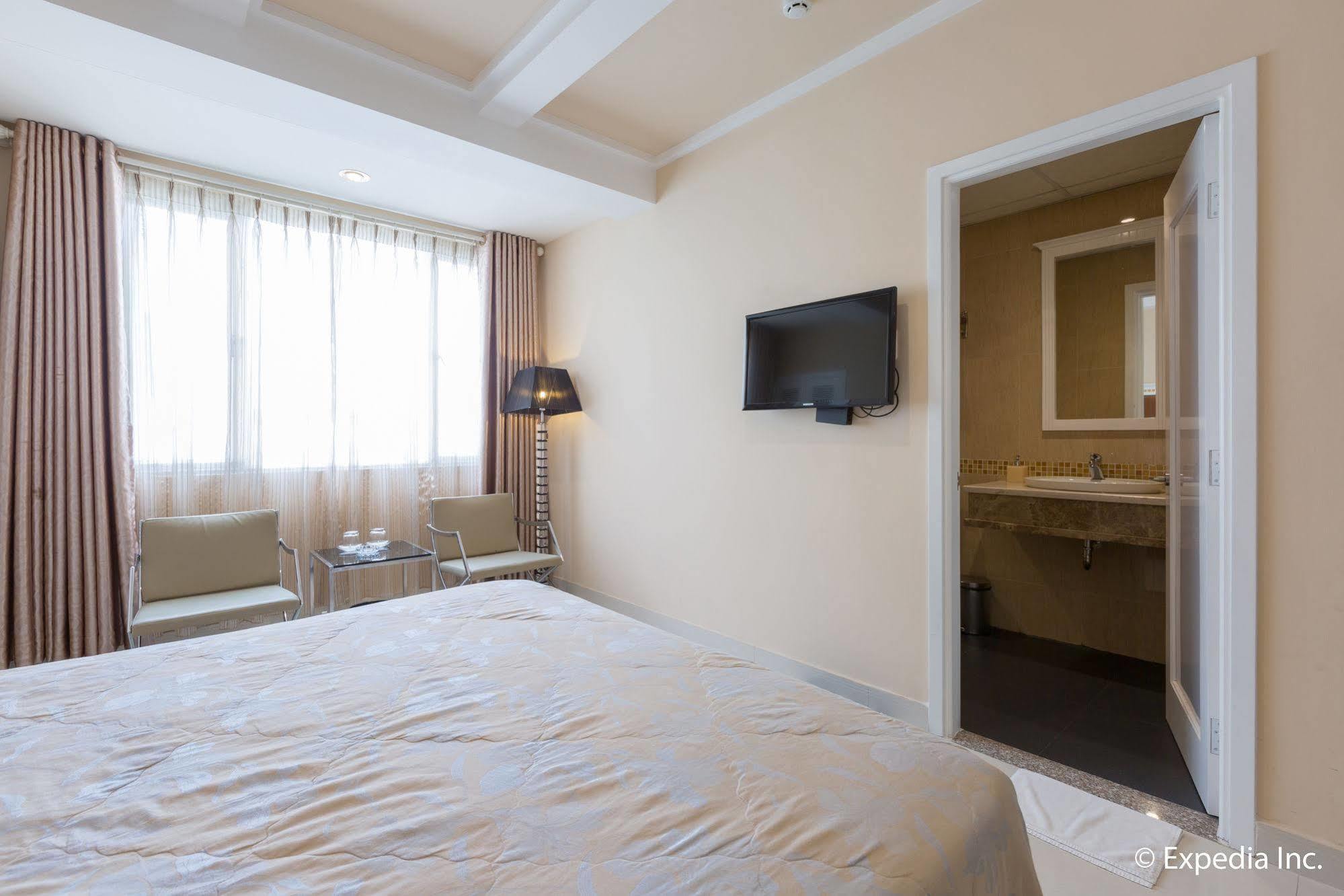 Dyn Opera Hotel Ho Chi Minh City Exterior photo