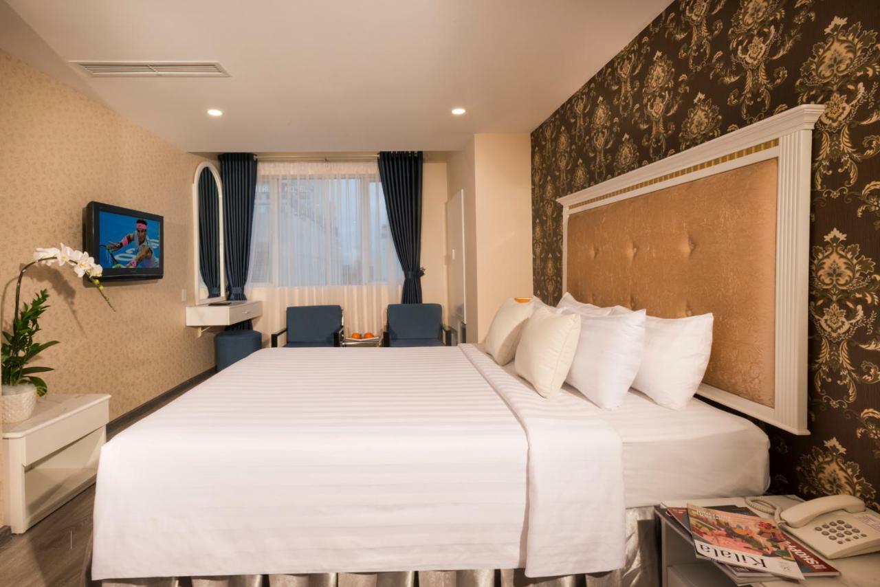 Dyn Opera Hotel Ho Chi Minh City Exterior photo