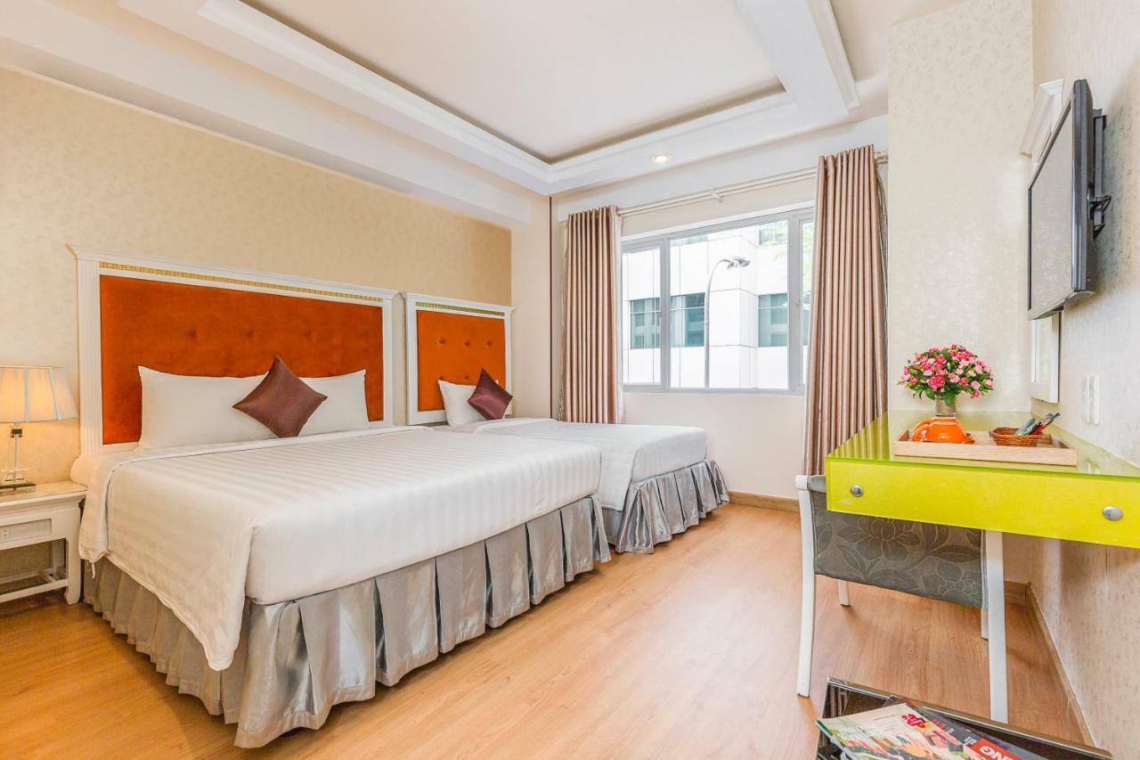 Dyn Opera Hotel Ho Chi Minh City Exterior photo
